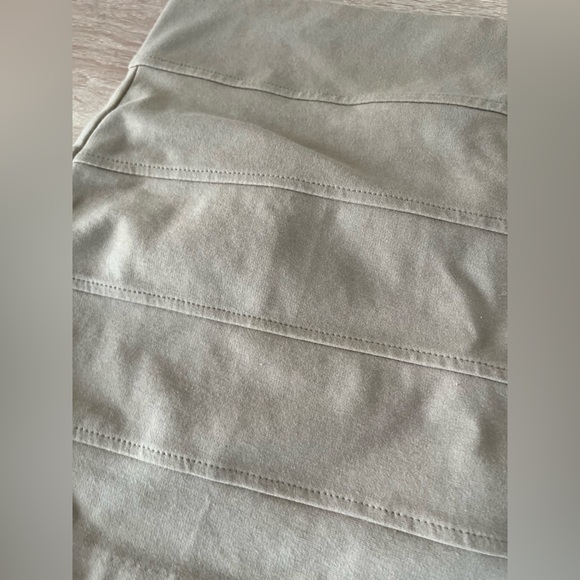 NWT Aeropostale Bandage Stretchy Mini Skirt - Picture 4 of 5